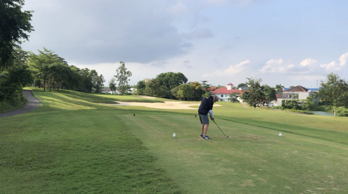 Golf Review: Padang Golf Sukajadi, Batam, Indonesia